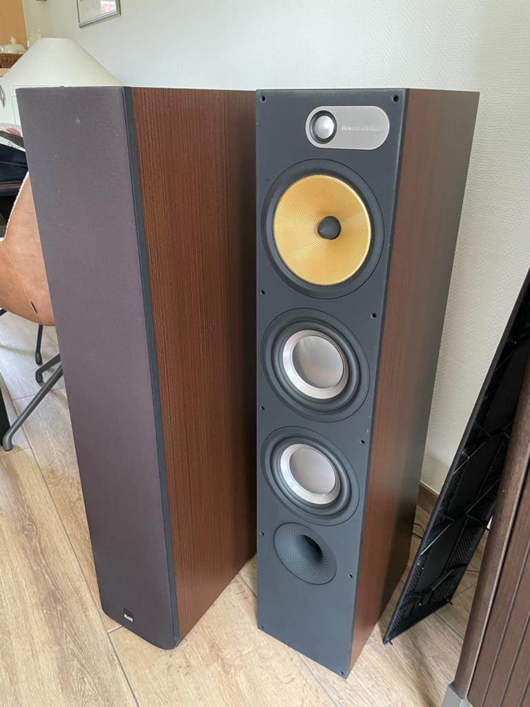 B&W Bowers & Wilkins 683 Vloerstaande Speakers (Paar), Ophalen, Zo goed als nieuw