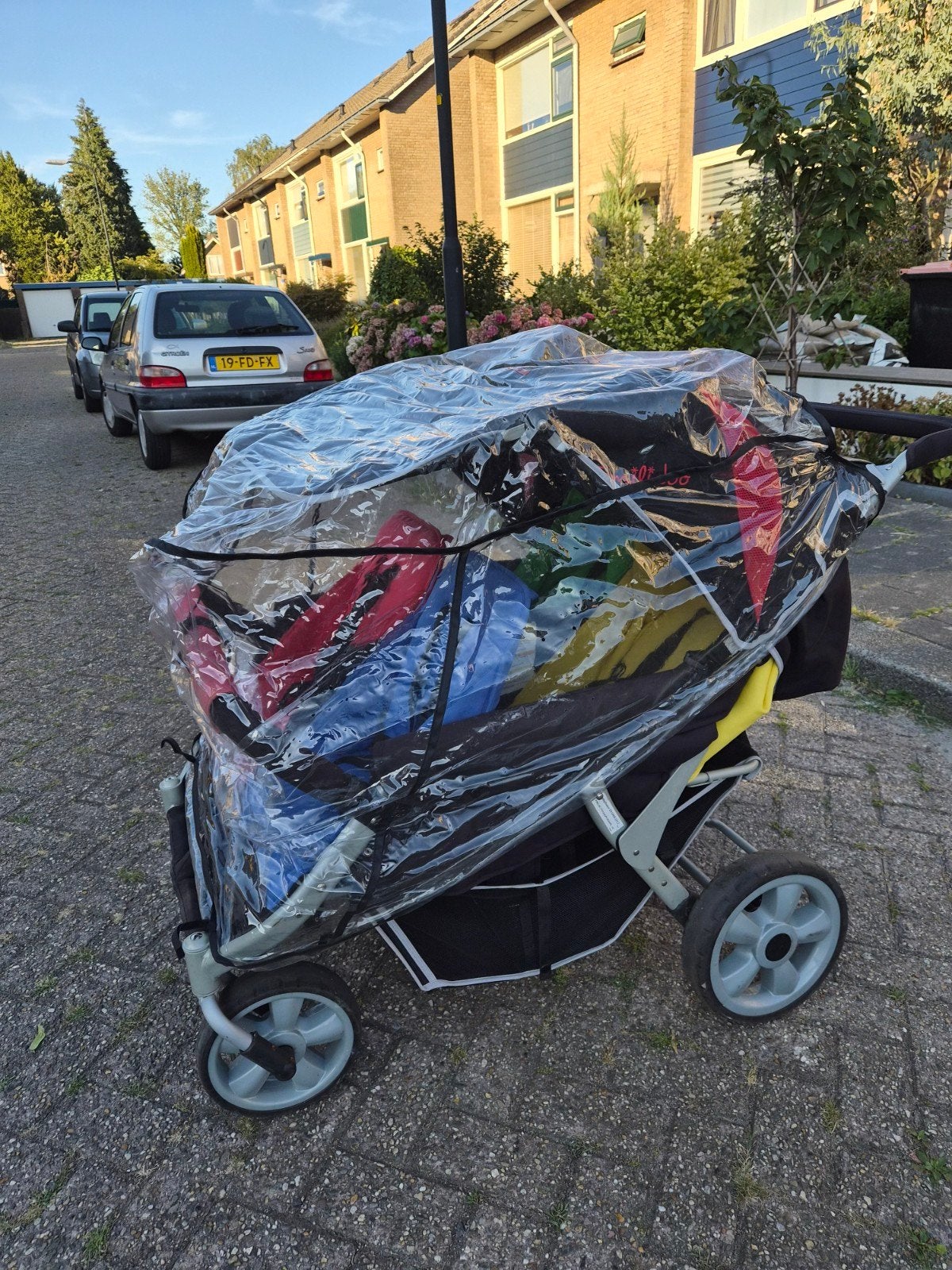 Familidoo vierlingwagen met voetenzakken en regenhoes, Ophalen, Gebruikt, Kinderwagen, Overige merken