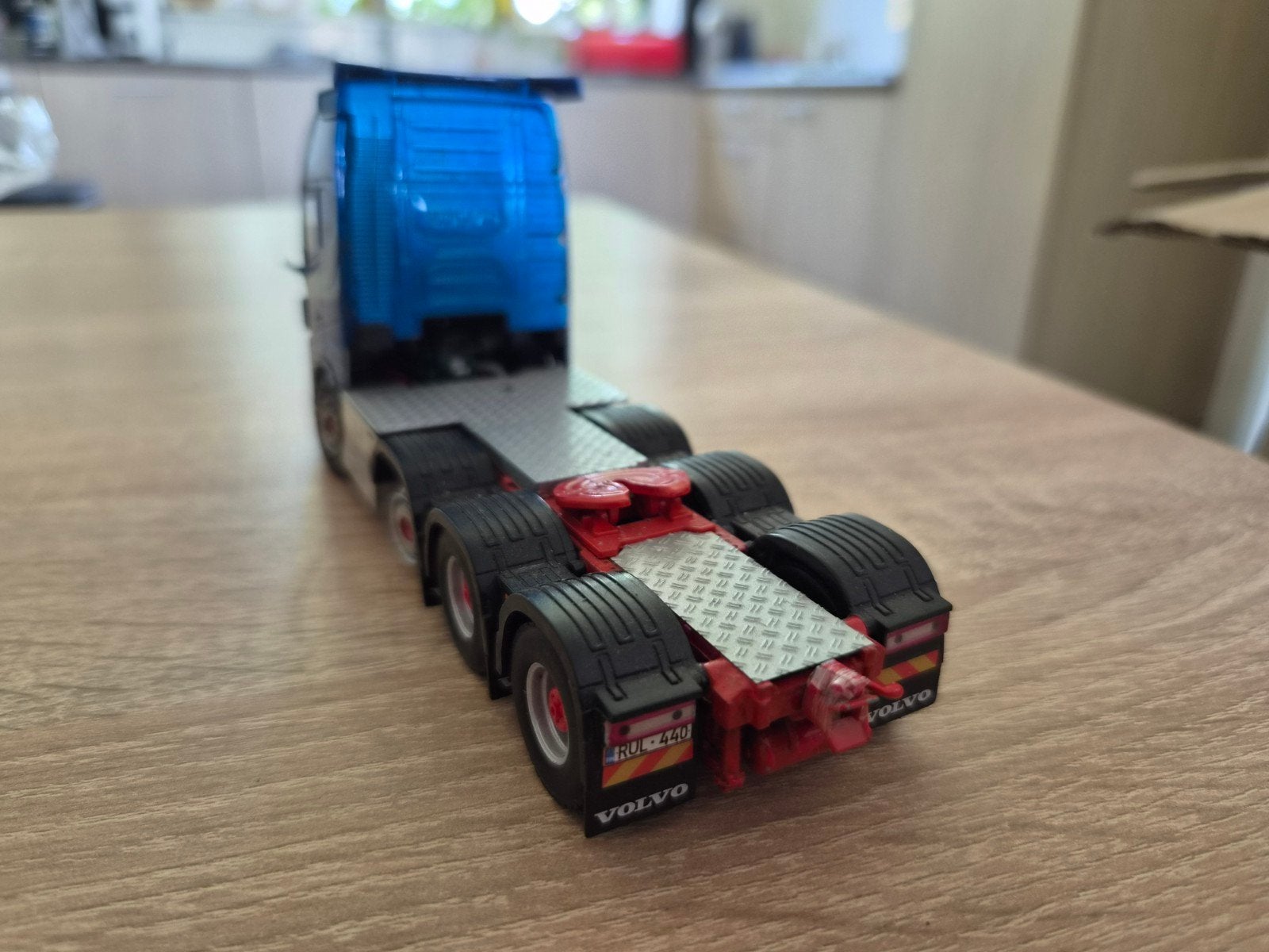 Volvo zwaar transport truck, Hobby en Vrije tijd, Modelauto's | 1:50, Tekno, Zo goed als nieuw, Tekno, Bus of Vrachtwagen