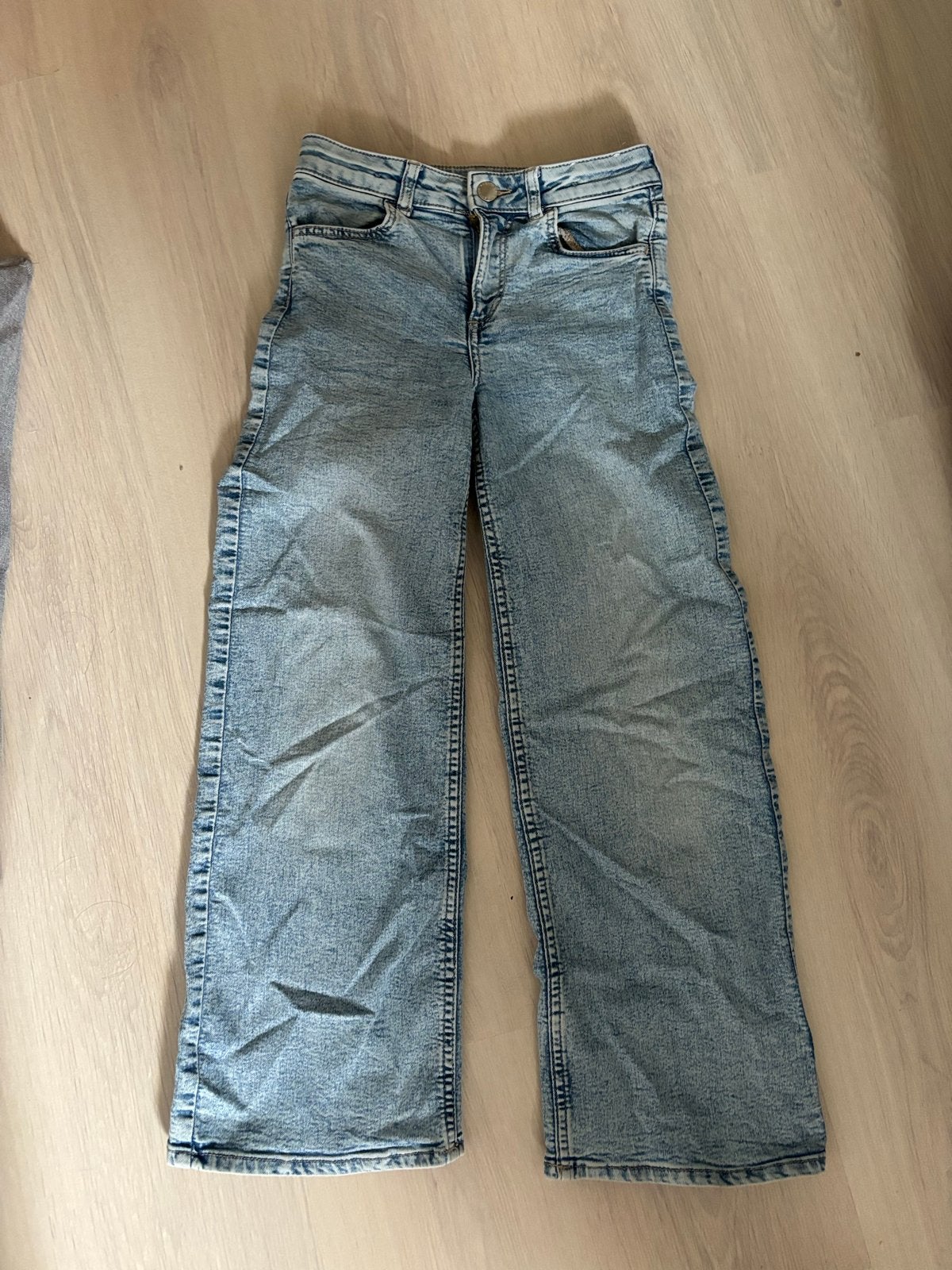 Spijkerbroek, zwarte broek en zwarte rok maat 134-146, Ophalen of Verzenden, Gebruikt, Meisje, Broek