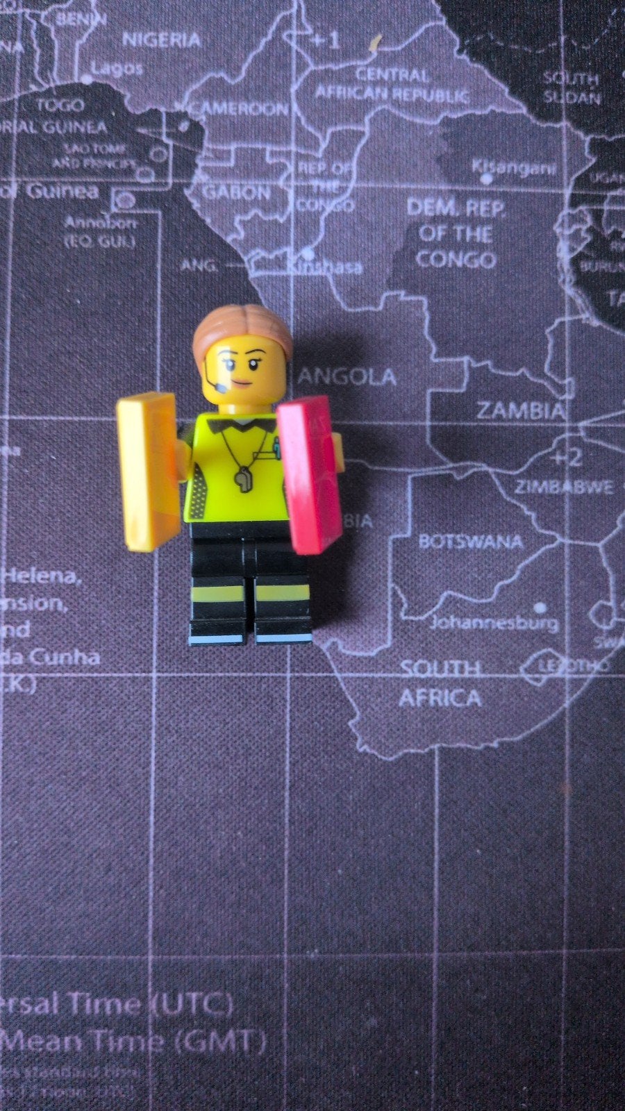 Lego Scheidsrechter Minifiguur met Kaarten, Ophalen of Verzenden, Zo goed als nieuw, Jongen of Meisje