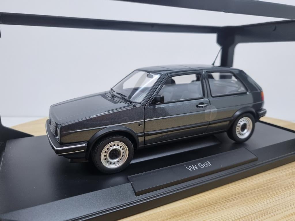 Norev Volkswagen Golf 2 CL 1988 Grijs Metallic 1:18 Nieuw!, O, Auto, Nieuw, Norev