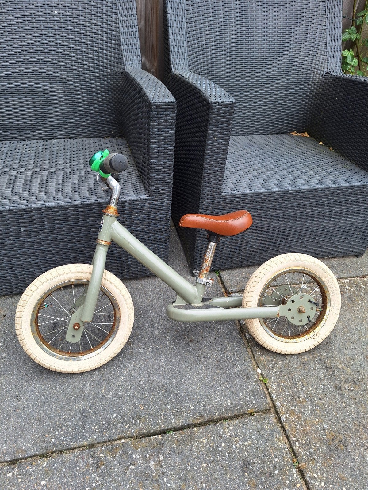 Trybike met extra wiel - om te bouwen naar driewieler, Ophalen, Gebruikt, Minder dan 16 inch, Trybike