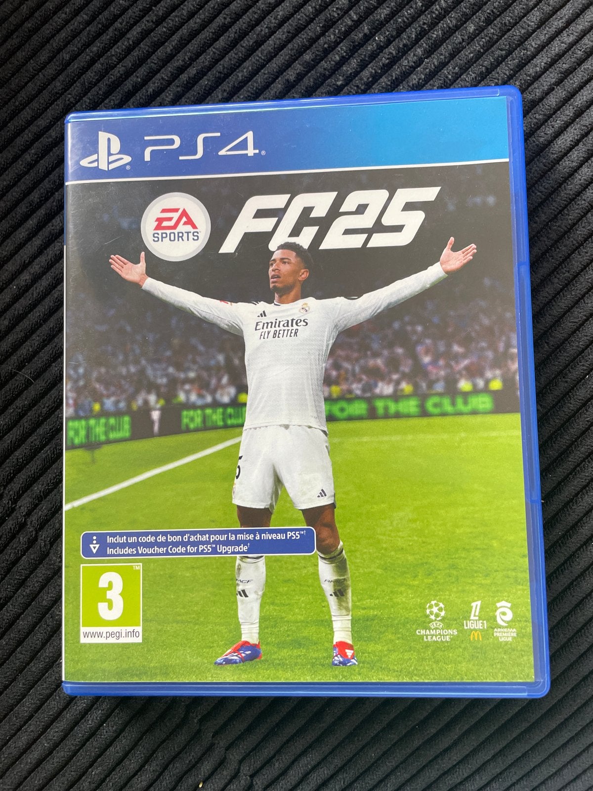 EA Sports FC 25 PS4 - Inclusief PS5 Upgrade Voucher, Ophalen, Eén computer, Zo goed als nieuw, Sport