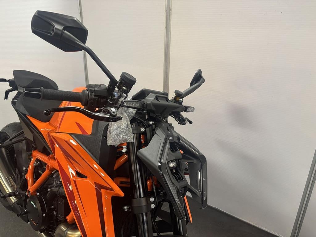 KTM 1390 SUPER DUKE R EVO (bj 2025), Motoren, Motoren | KTM, 2 cilinders, KTM, Bedrijf, Onbekend