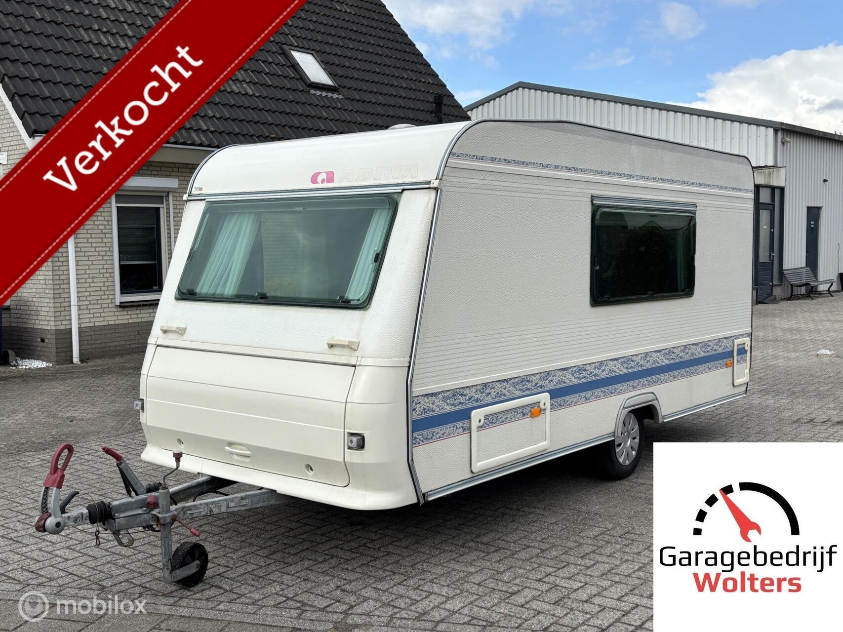 Adria 430 PH super netjes lichtgewicht, Caravans en Kamperen, Bedrijf, 750 - 1000 kg, Adria, Koelkast