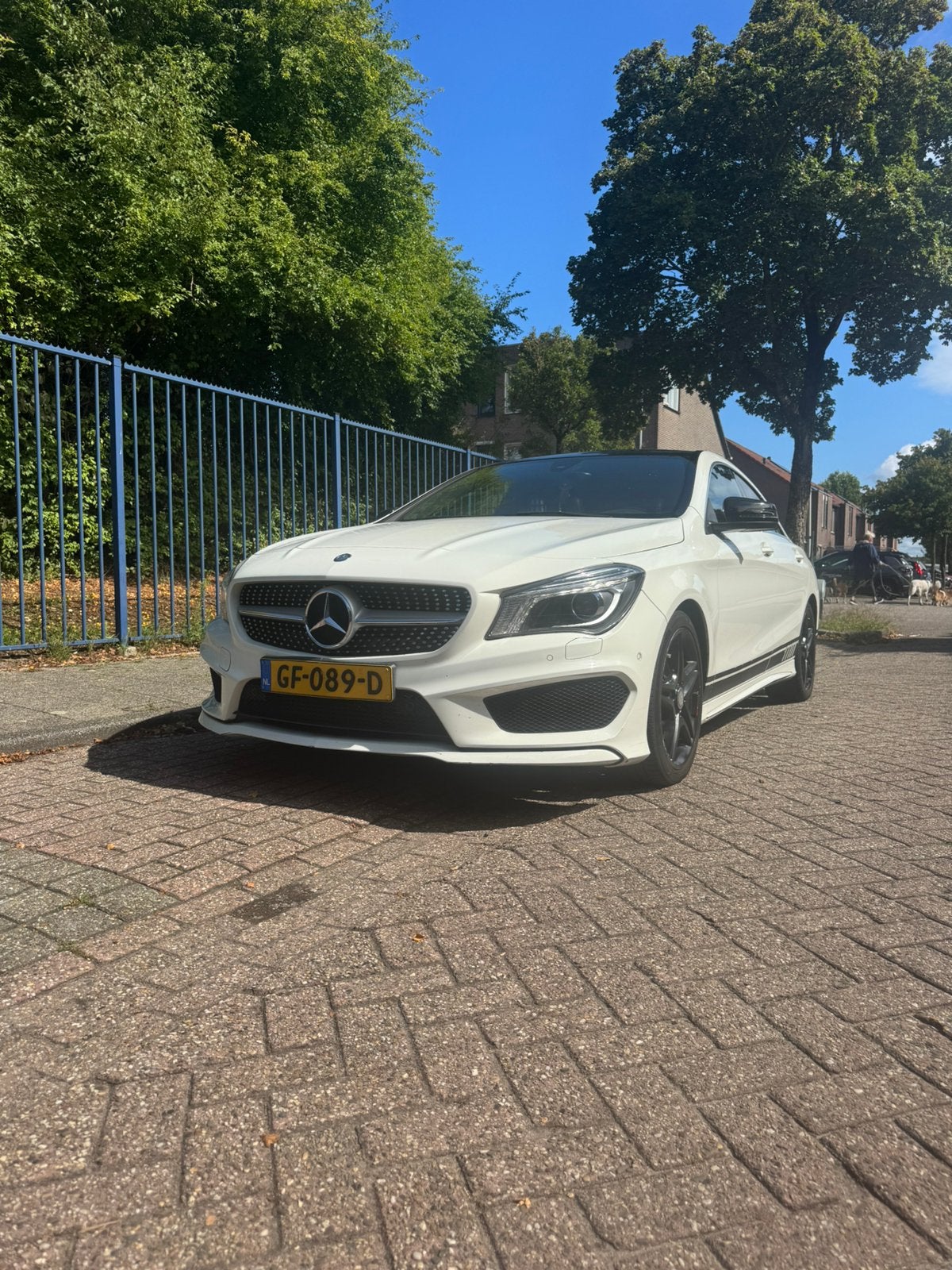 Mercedes-Benz CLA 180 1.6 90KW 7G-DCT (aut) 2015 Wit, Euro 6, 4 cilinders, 715 kg, Leder en Stof