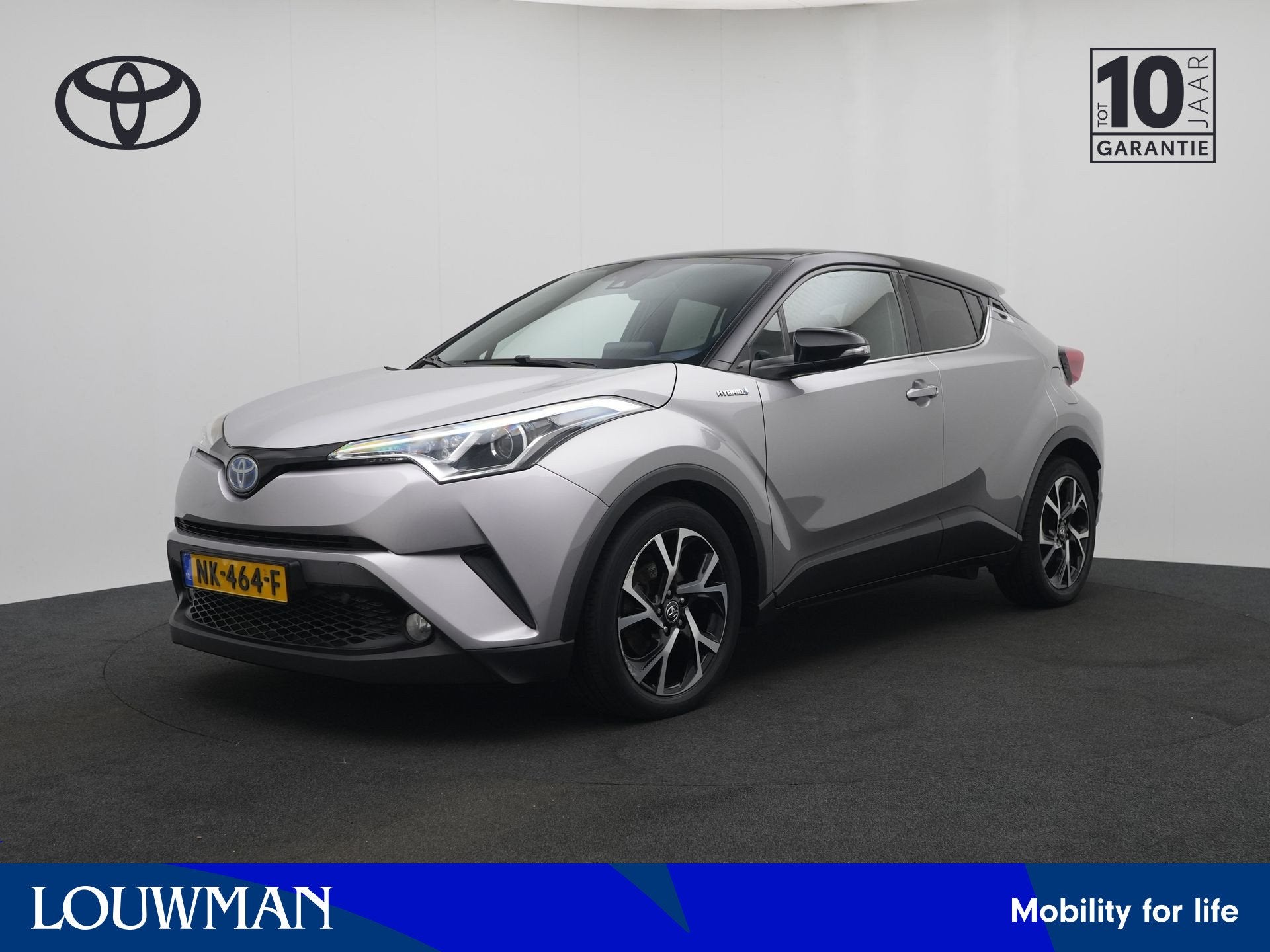 Toyota C-HR 1.8 Hybrid Bi-Tone (bj 2017, automaat), 12 maanden, Stof, Euro 6, 4 cilinders