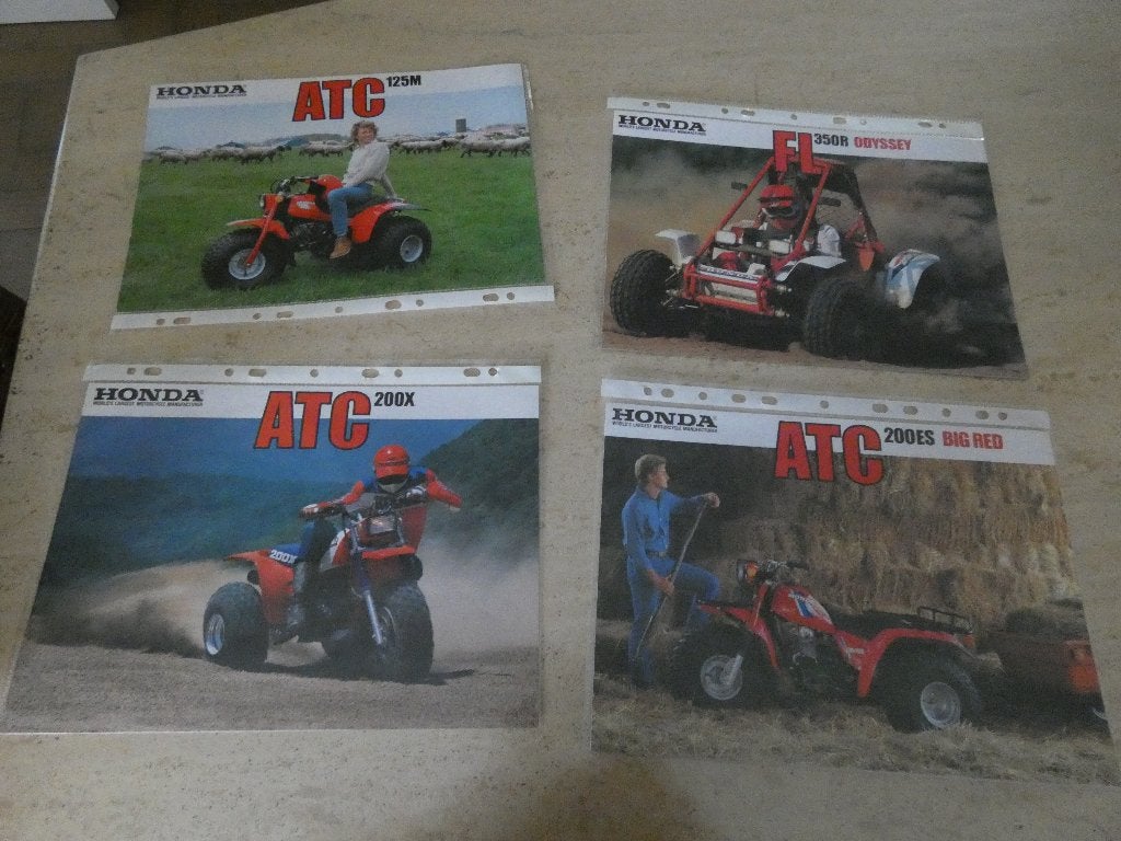honda atc125 200350r odyssey folders, Ophalen of Verzenden, Honda
