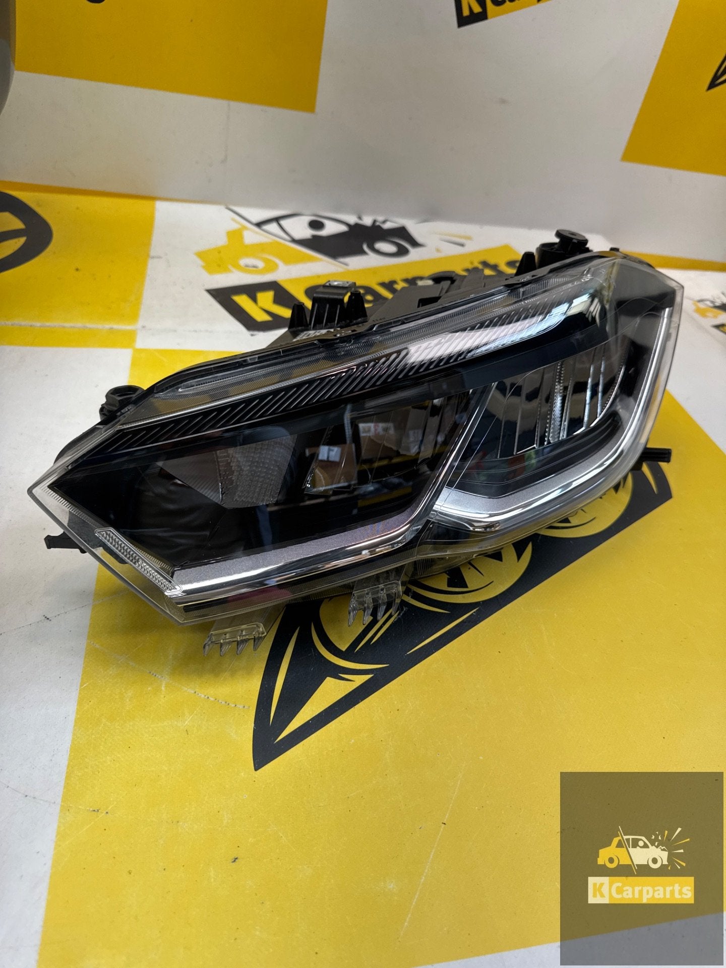 VW POLO 2G 2G1 FACELIFT LED KOPLAMP LINKS 2G1941005D