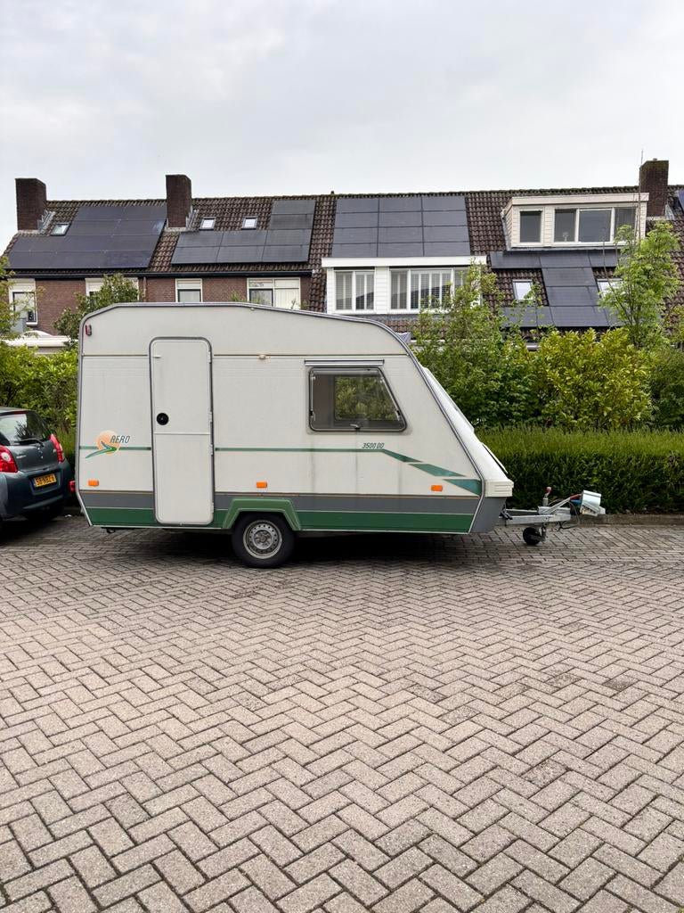 Delta Caravan 3500DD, Vast bed, Tot en met 2, Treinzit, Particulier
