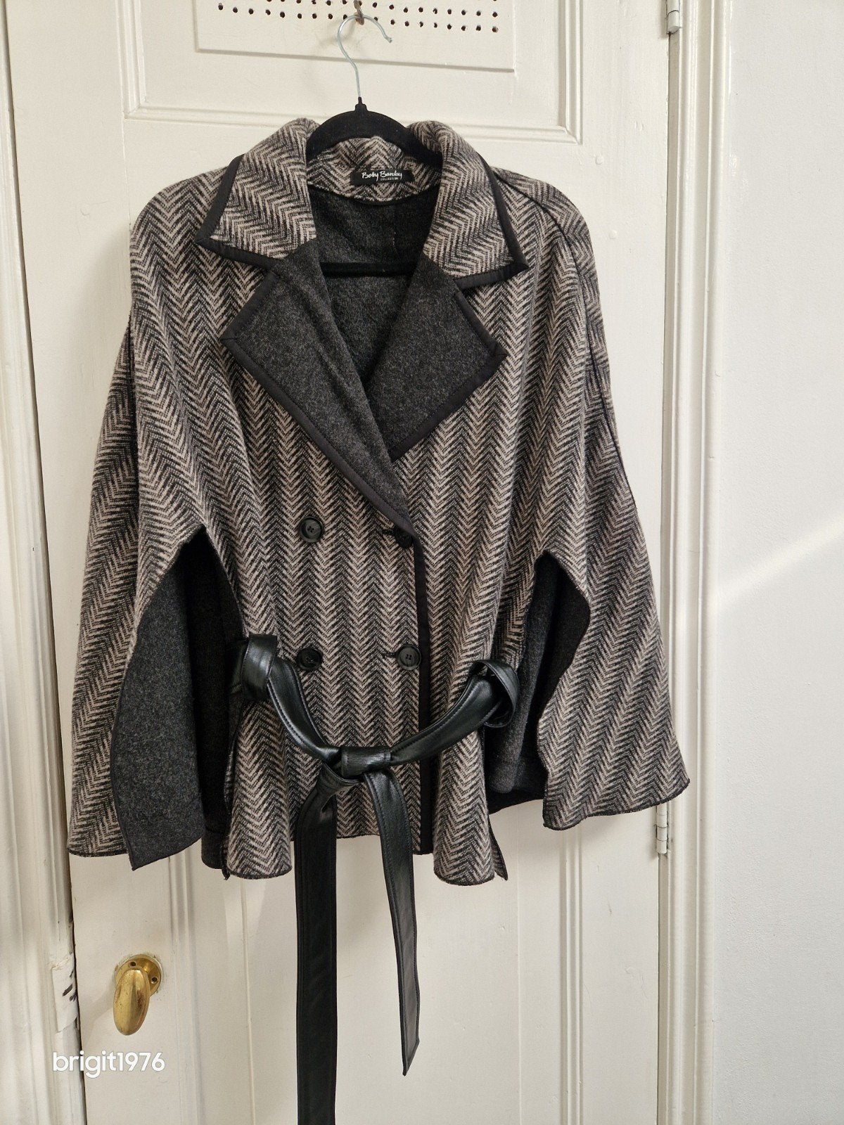 Betty Barclay Cape - Beige/Grijs met Leren Details, Overige kleuren, Maat 42/44 (L), Betty Barclay, Ophalen of Verzenden