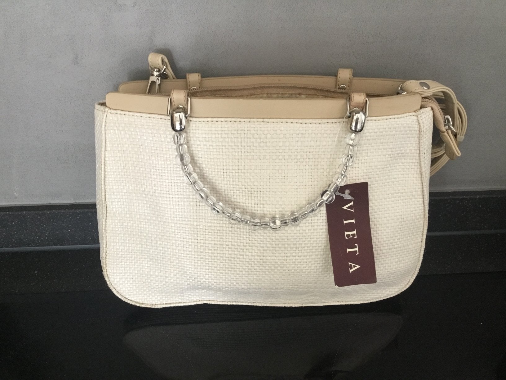 Nieuw roomwit zomerse hand-/schoudertasje, Sieraden, Tassen en Uiterlijk, Tassen | Damestassen, Ophalen of Verzenden, Nieuw, Schoudertasje