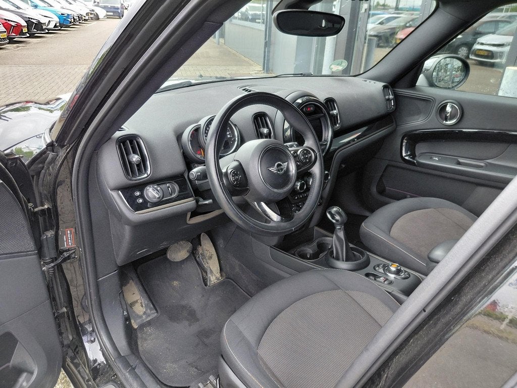 MINI Countryman 1.5 One Chili, Auto's, Mini, 12 maanden, Gebruikt, Leder en Stof, Zwart