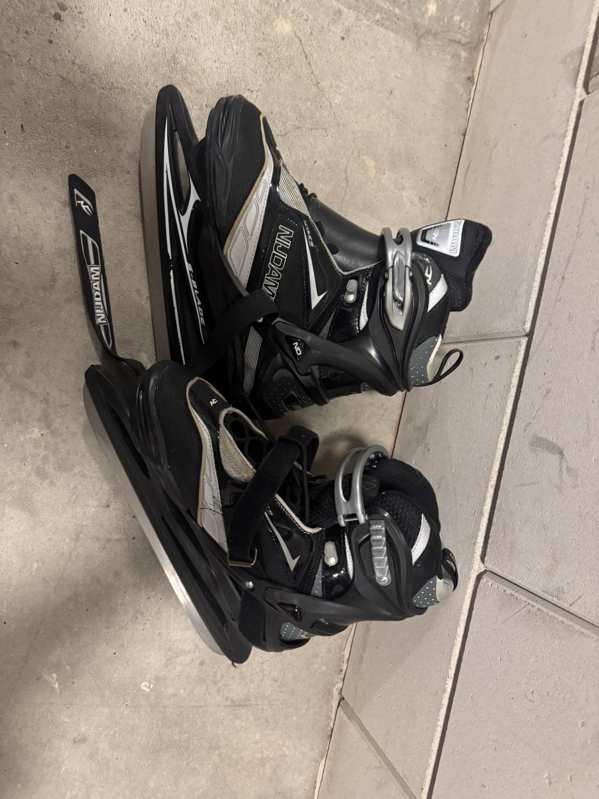 Nijdam ijshockey schaatsen - Maat 45, Sport en Fitness, Verzenden, Gebruikt, IJshockeyschaatsen, Nijdam