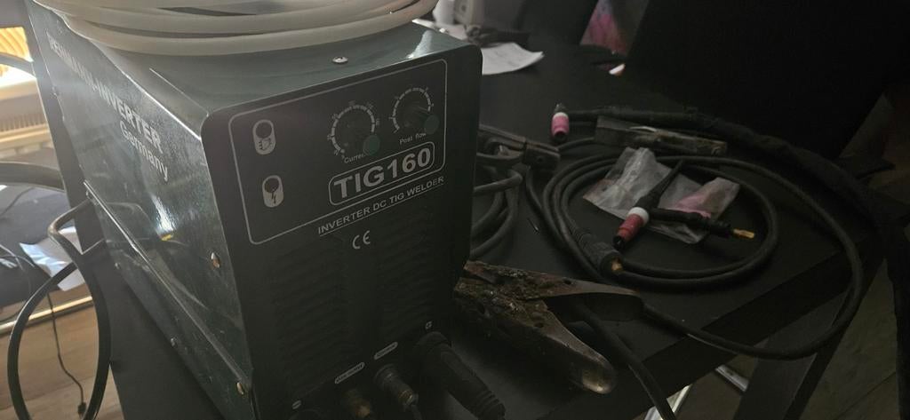 TIG 160 Inverter DC TIG Lasser - Compleet met toebehoren, Doe-het-zelf en Verbouw, Gereedschap | Lasapparaten, Ophalen, Gebruikt