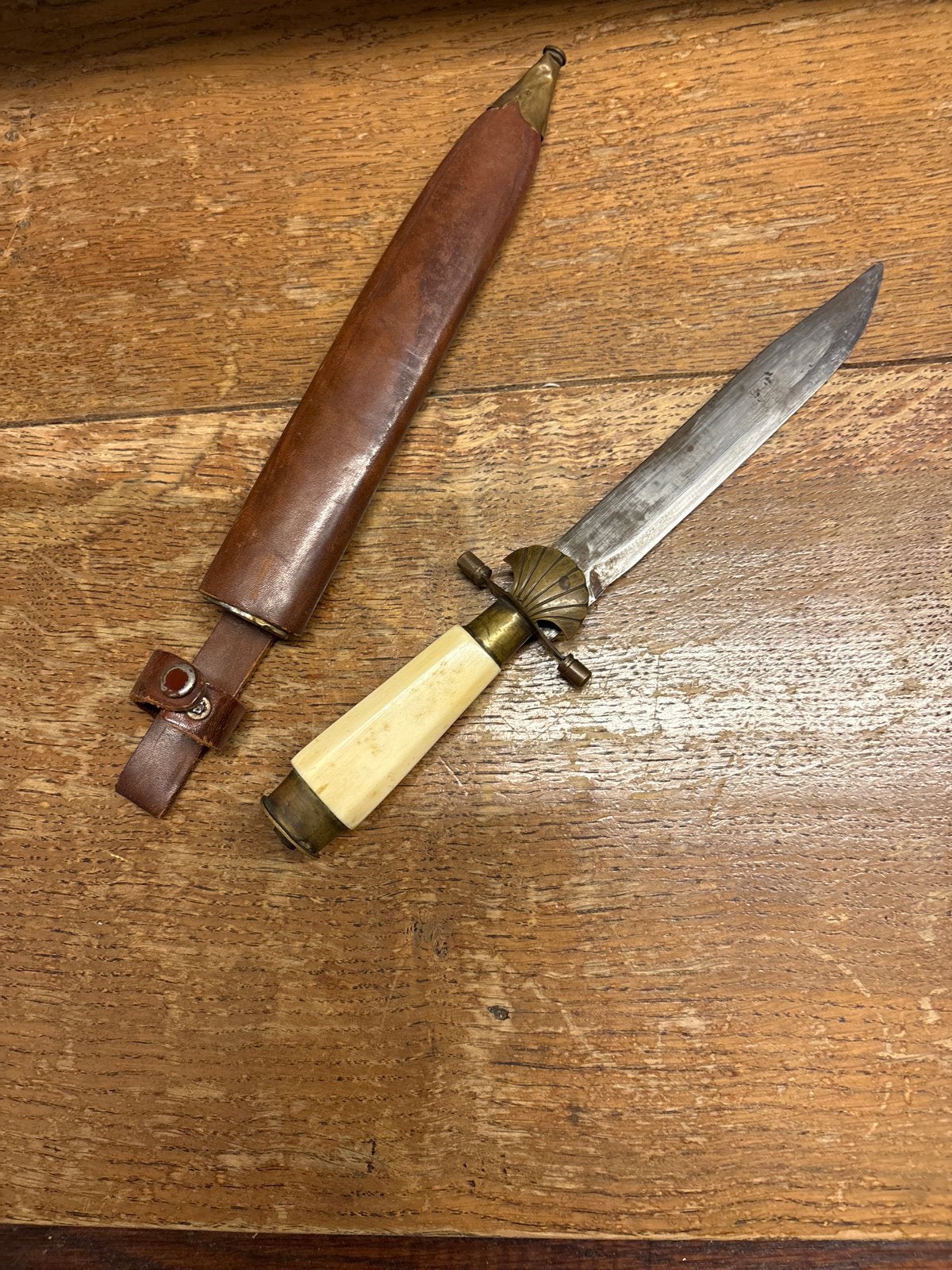 Antiek dolk met lederen schede, Ophalen of Verzenden
