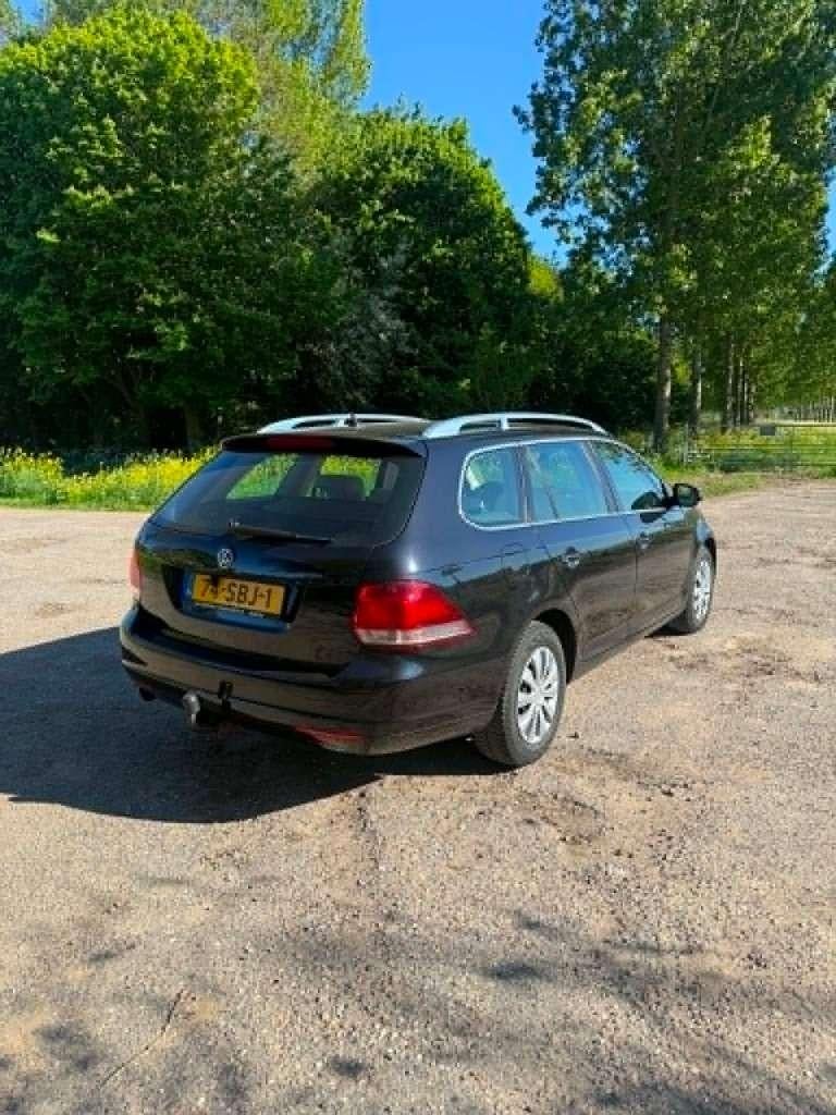 Volkswagen Golf 1.2 TSI 77KW Variant 2011 Zwart NIEUWE APK!, Auto's, Voorwielaandrijving, Stof, 680 kg, 4 cilinders