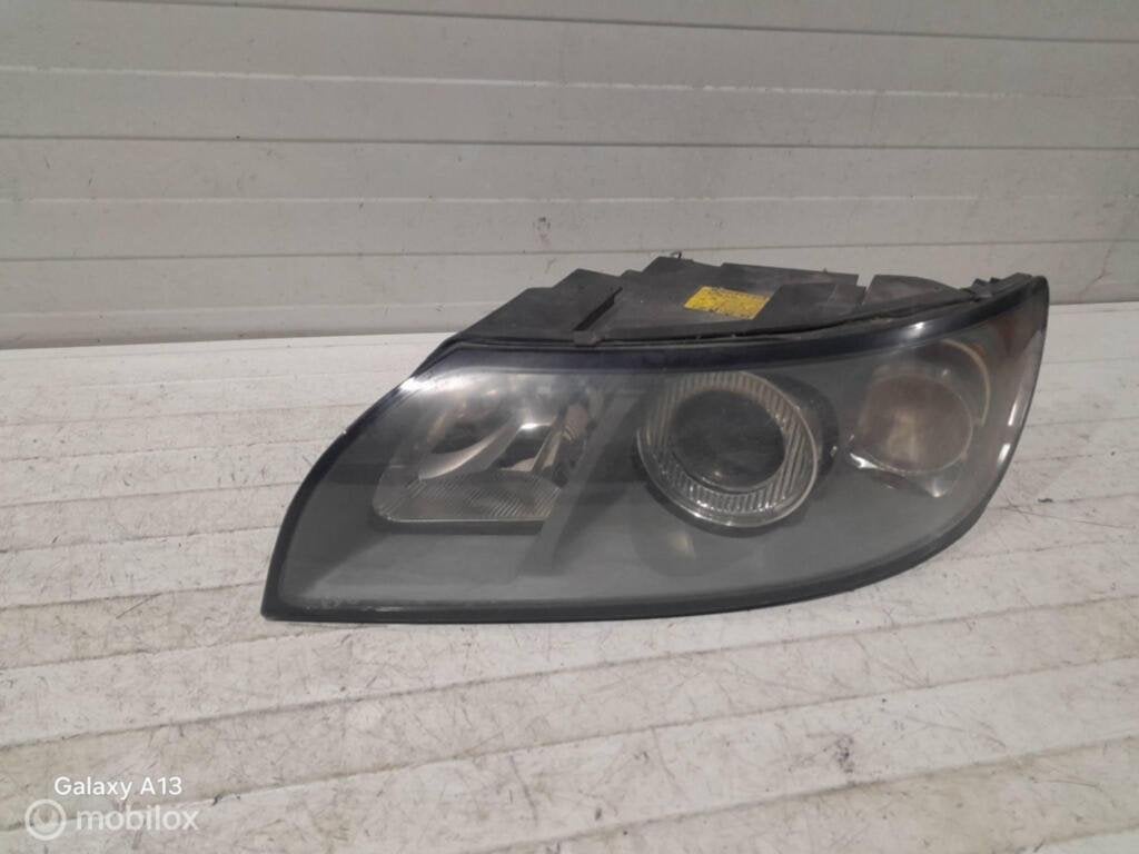 Koplamp Volvo V50 30698885, Gebruikt, Ophalen of Verzenden