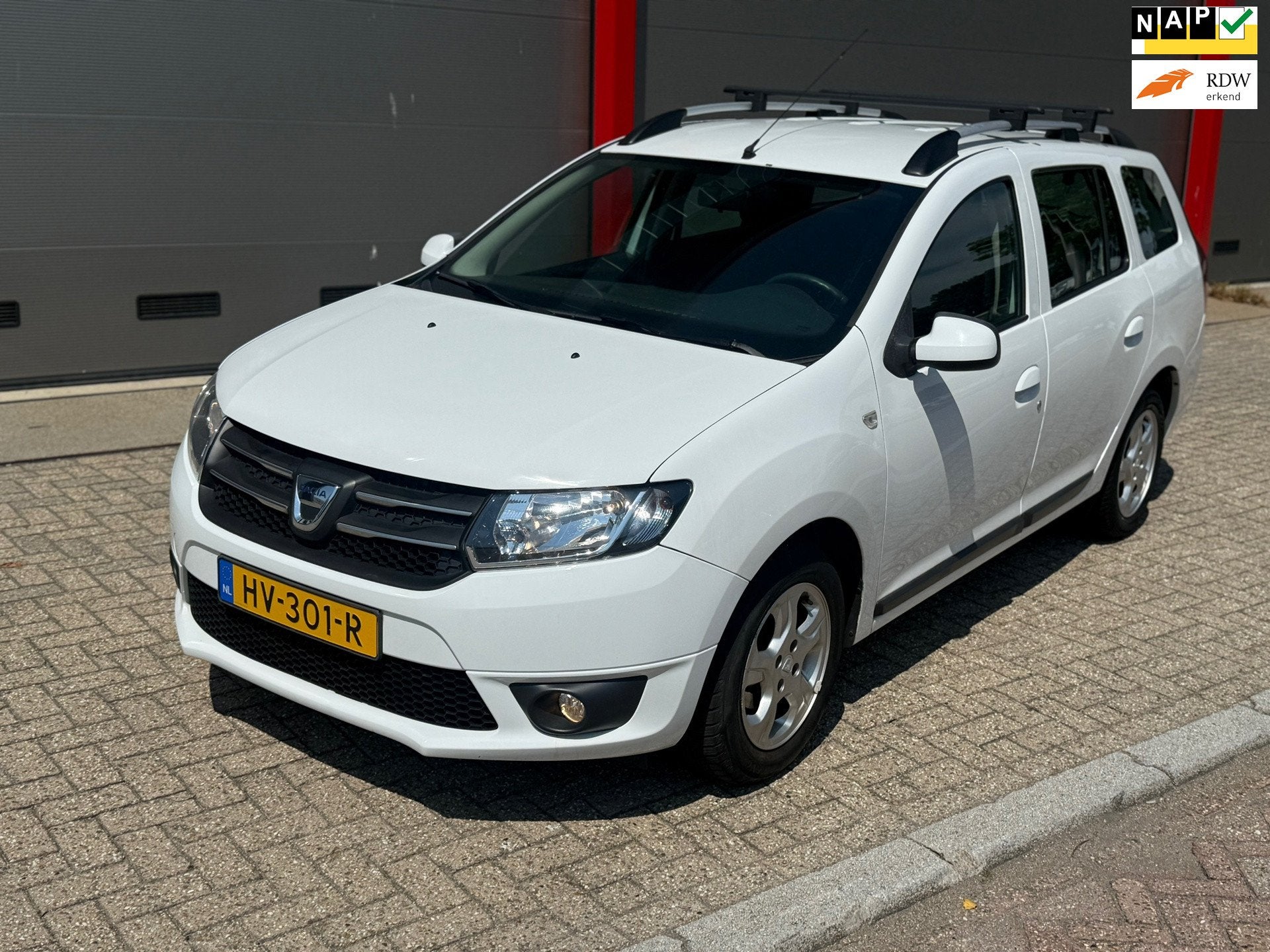 Dacia Logan MCV 0.9 TCe Lauréate, Auto's, Dacia, Bedrijf, Te koop, Logan MCV, ABS, Airbags, Bluetooth, Boordcomputer, Centrale vergrendeling