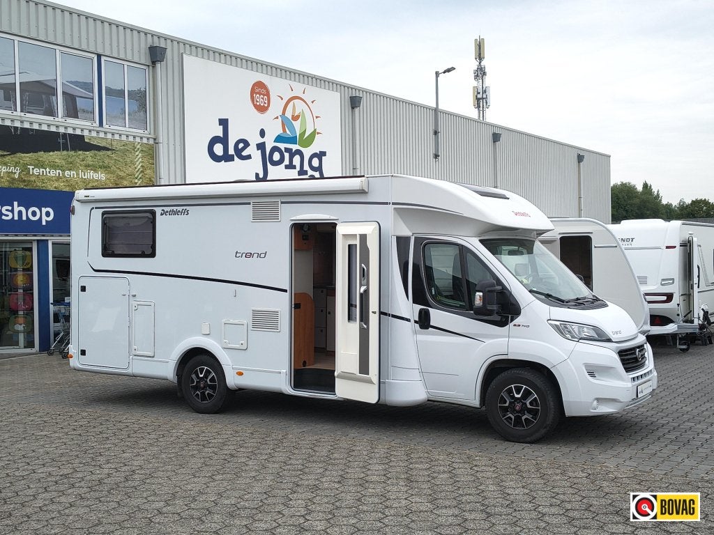 Dethleffs Trend T 7057 EB -9 traps automaat-hefbed, Caravans en Kamperen, Automaat, Ringverwarming, Fiat, Airbags
