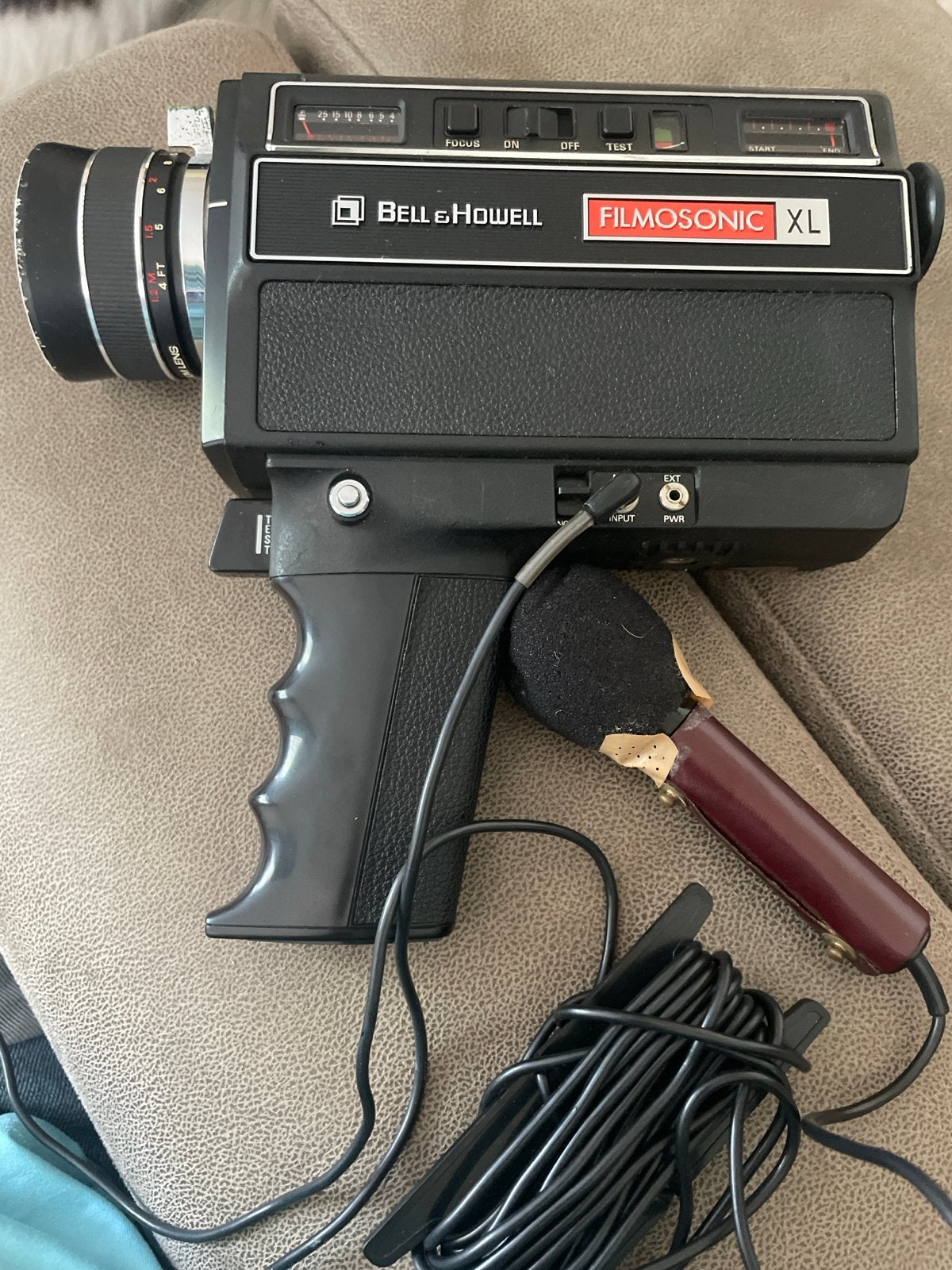 Vintage Bell & Howell Filmosonic XL 8mm Camera met Microfoon, Ophalen, 8mm, Camera