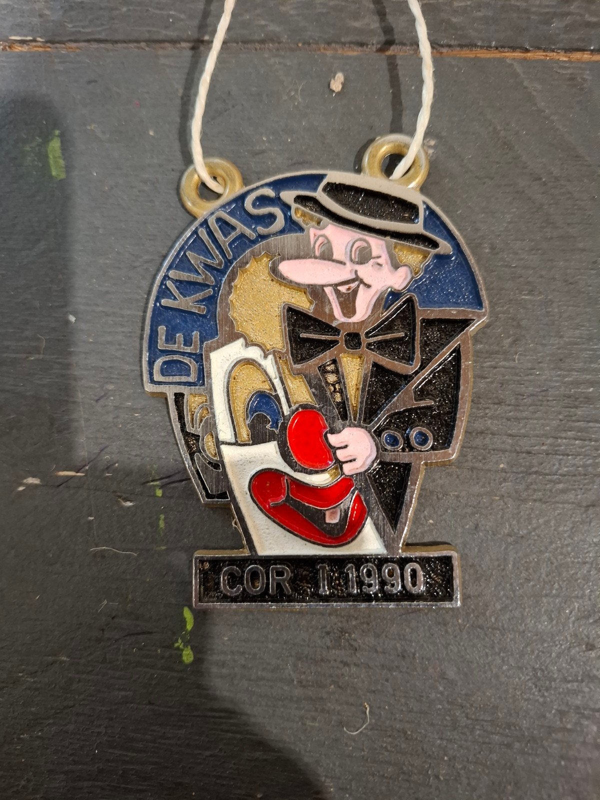 Vintage 'De Kwas' pin/badge - Cor I 1990, Ophalen of Verzenden