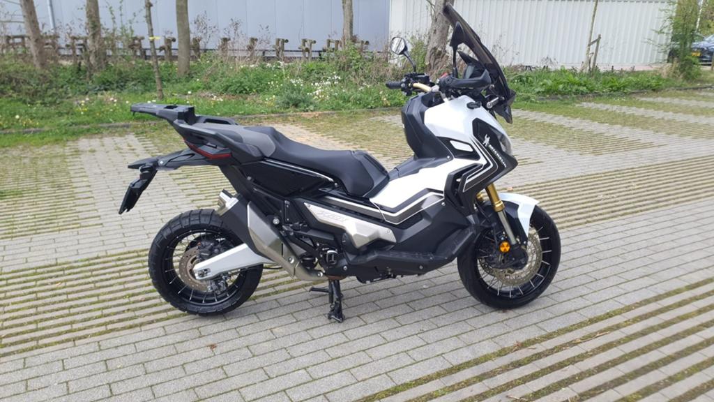 Honda X-ADV 750 Scooter - Avontuurlijke Motorscooter, Fietsen en Brommers, Ophalen of Verzenden, Gebruikt, Honda