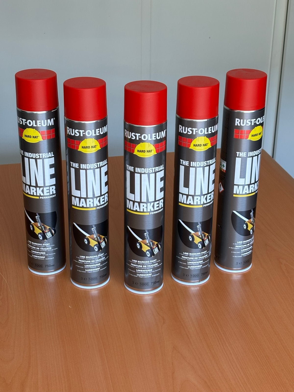 Rust-Oleum Line Marker Spuitbussen (nog 5 stuks), Overige kleuren, Nieuw, Ophalen of Verzenden, Verf