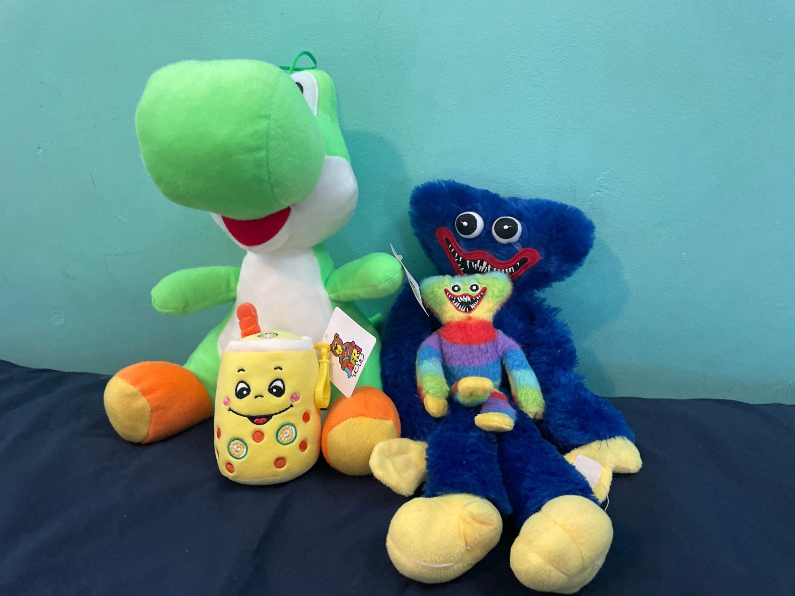 Knuffel set: Yoshi, Huggy Wuggy en Bubble Tea sleutelhanger, Overige merken, Overige typen, Ophalen of Verzenden, Met label