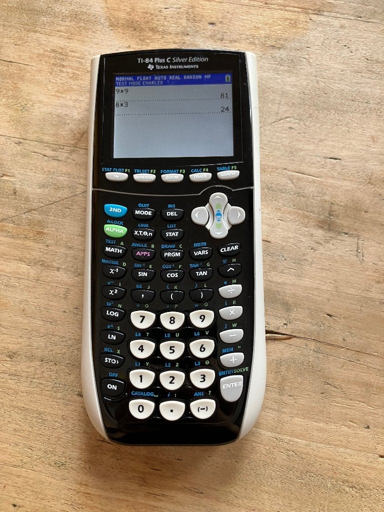 Rekenmachine TI-84 plus C silver edition Texas Instruments, Ophalen of Verzenden, Grafische rekenmachine, Zo goed als nieuw