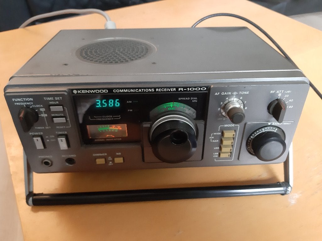 Kenwood R-1000 communicatie ontvanger, Telecommunicatie, Zenders en Ontvangers, Verzenden, Gebruikt, Ontvanger