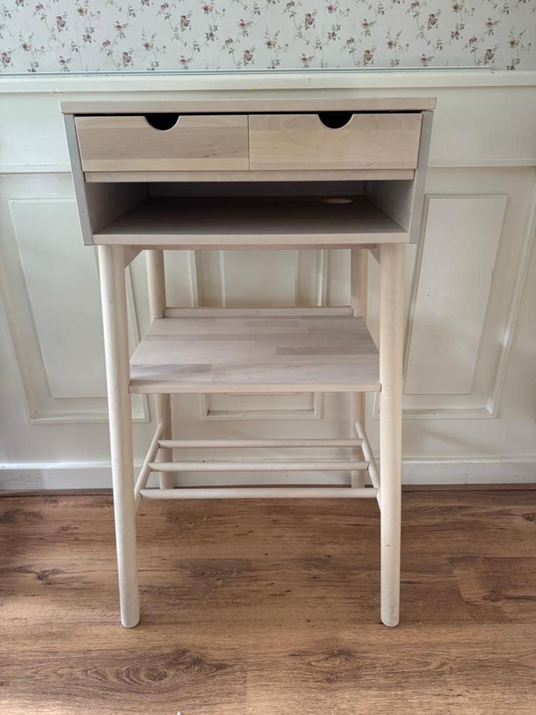 IKEA Knotten bureau - Uitermate nette staat, Ophalen, Zo goed als nieuw, IKEA, Beige