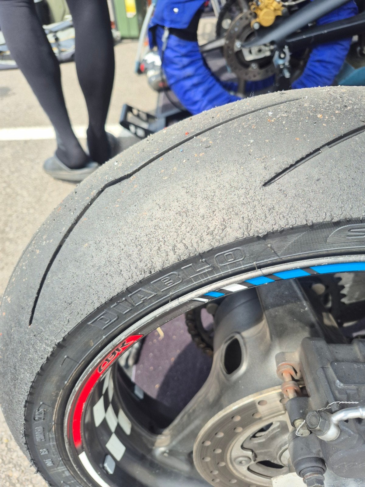 Pirelli SuperCorsa SC2 160/60 DOT 2326 achterband, Motoren, Onderdelen | Merk-onafhankelijk, Ophalen, Gebruikt