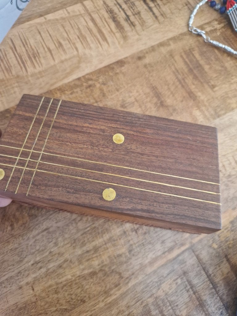 Houten kerk kistje met mini bijbel en steen., Ophalen of Verzenden