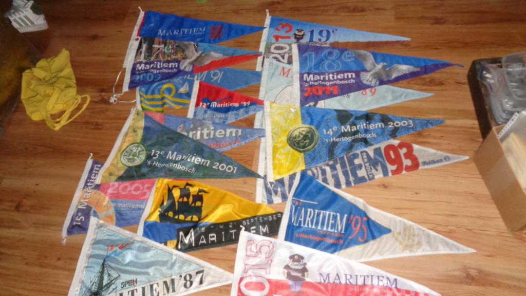’s-Hertogenbosch maritiem vlaggen vlag wimpel 15 euro alles, Verzamelen, Scheepvaart, Verzenden, Gebruikt, Motorboot of Zeilboot