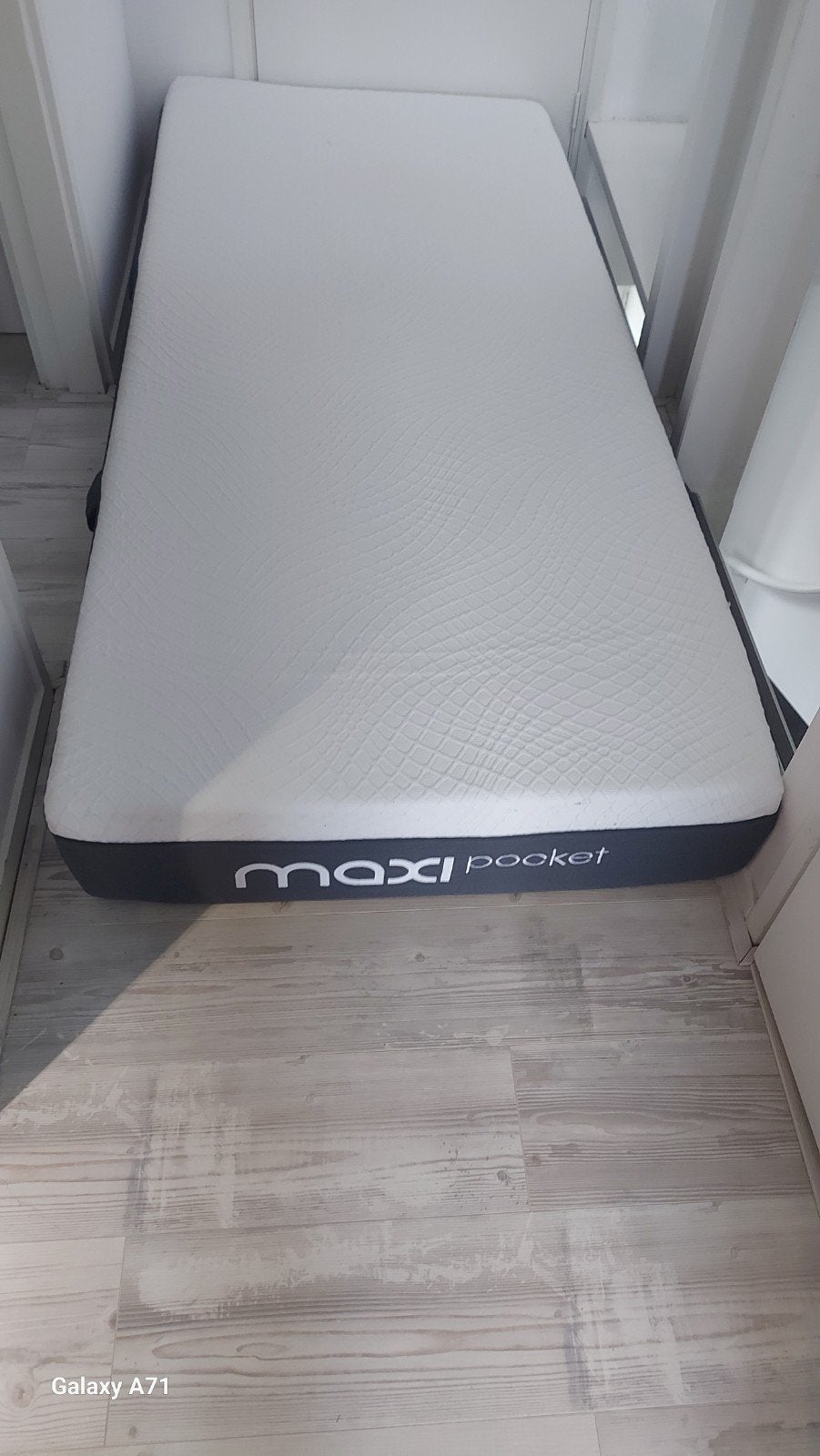 Maxi Pocket Matras 90x200x23 - Zo goed als nieuw, Huis en Inrichting, Ophalen, 90 cm, Eenpersoons, Zo goed als nieuw