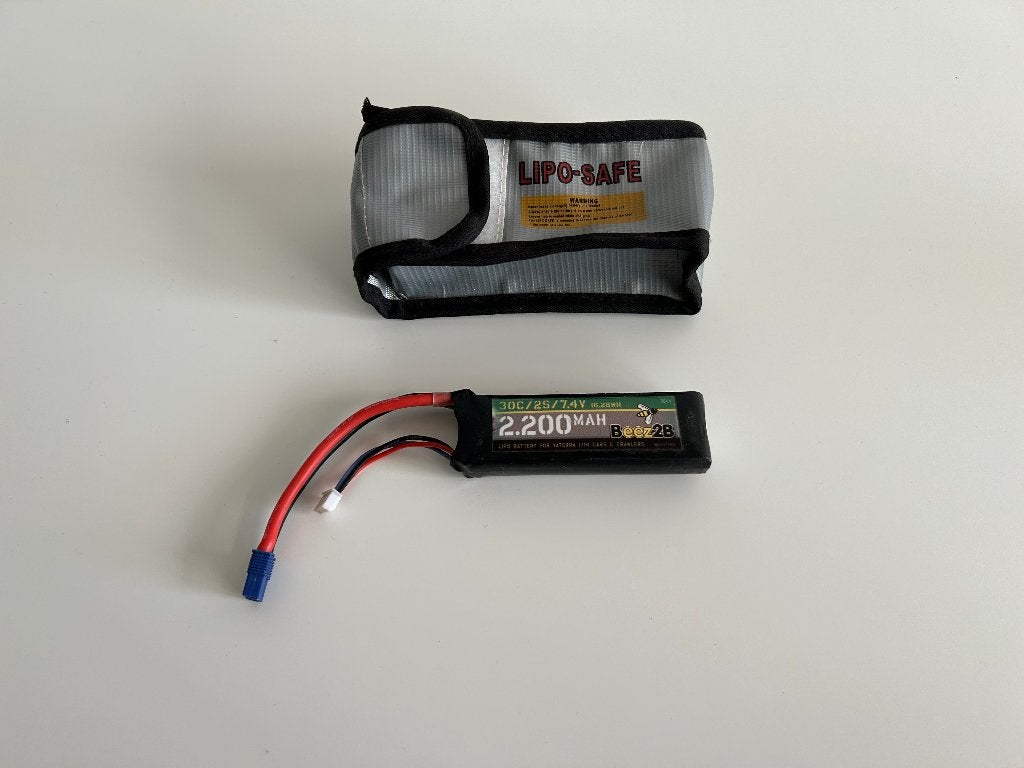 Beez2B 2200mah 30c 2S 7,4v lipo rc auto + lipo bag, Ophalen of Verzenden, Overige schalen, Onderdeel