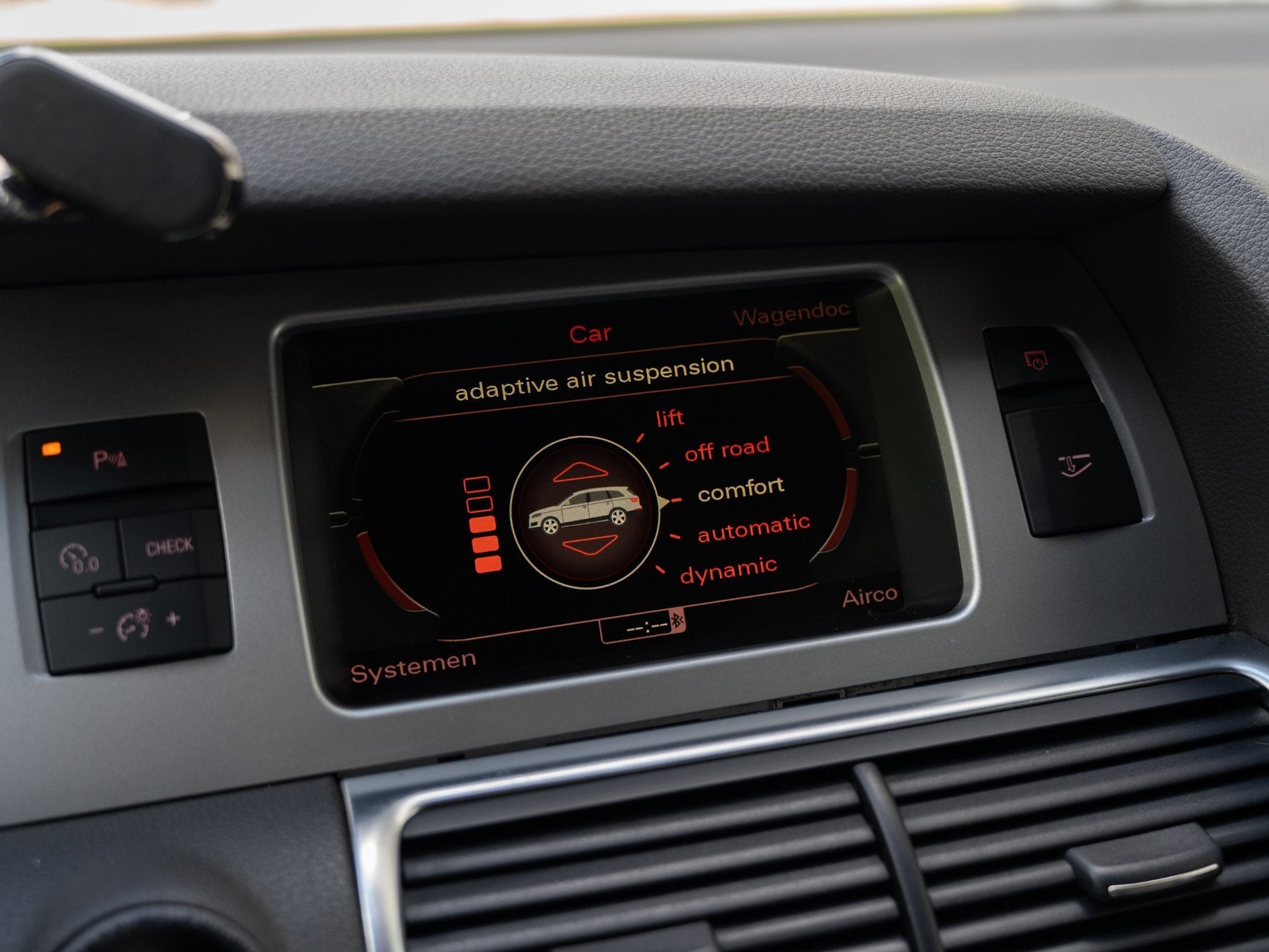 Audi Q7 3.0 TDI quattro | S-LINE | BOSE AUDIO| LUCHTVERING |, Gebruikt, Zwart, Navigatiesysteem, Zwart