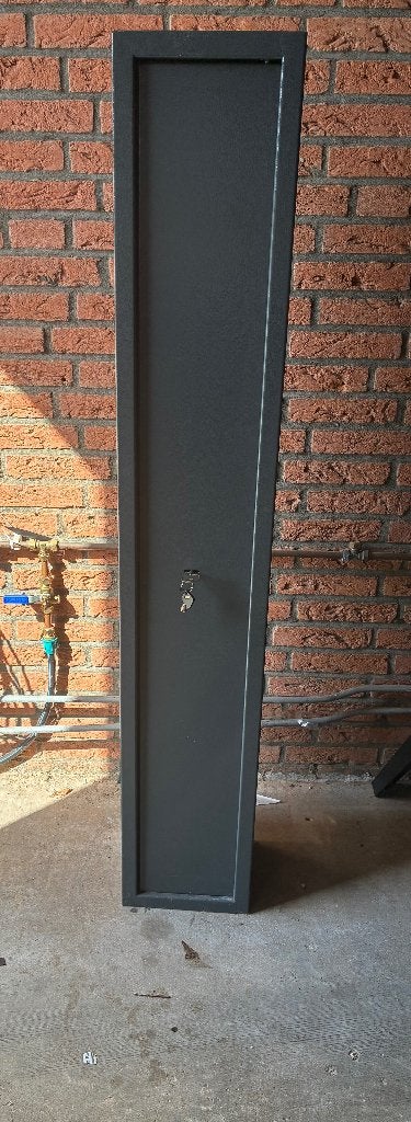 Geweerkluis voor 5 geweren, Ophalen of Verzenden, Zo goed als nieuw