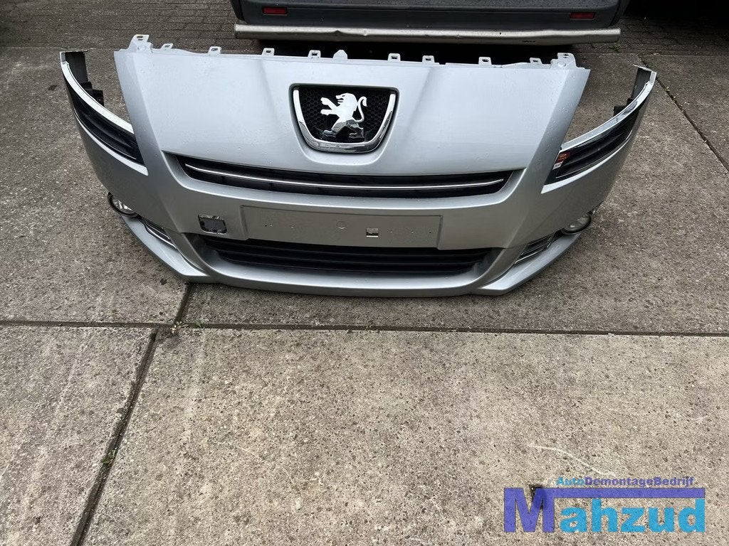 PEUGEOT 5008 Grijs zilver EZRC Voorbumper bumper voor 2009-2, Auto-onderdelen, Taurusavenue 1
2132 LS  Hoofddorp, NL, Gebruikt