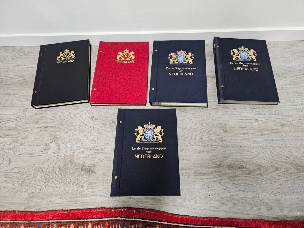 5 mappen eerste dag enveloppen!, Ophalen, Nederland