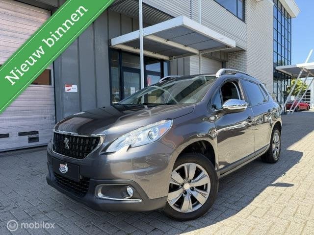 Peugeot 2008 1.2 Benzine Style Navi Cruise C Parkeersensoren, Auto's, Voorwielaandrijving, Parkeersensor, Gebruikt, 1199 cc