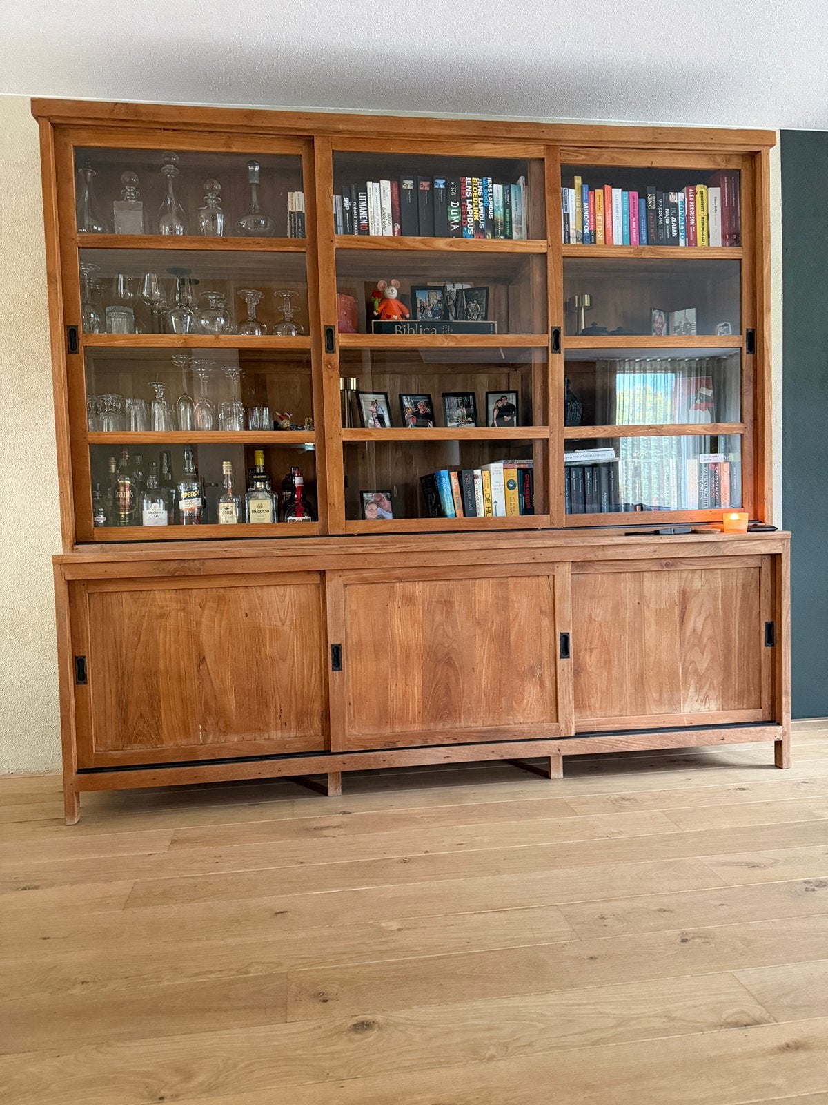 Mooie vitrinekast, Ophalen, Gebruikt, 200 cm of meer, 50 tot 100 cm