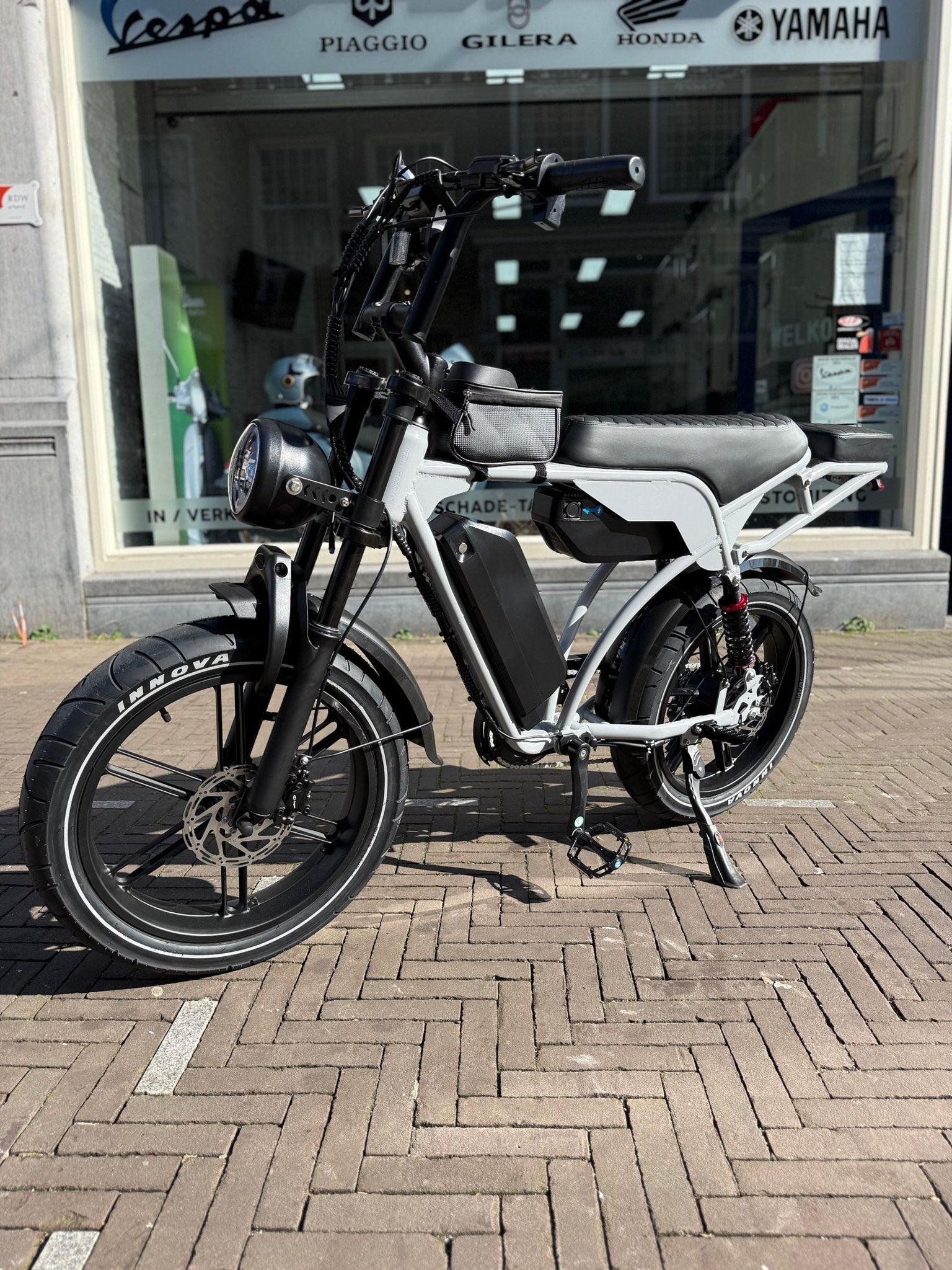 Foto 3 van Fatbike V29 PRO NARDO GREY DUBBELE ACCU NIEUWSTE MODEL 2026