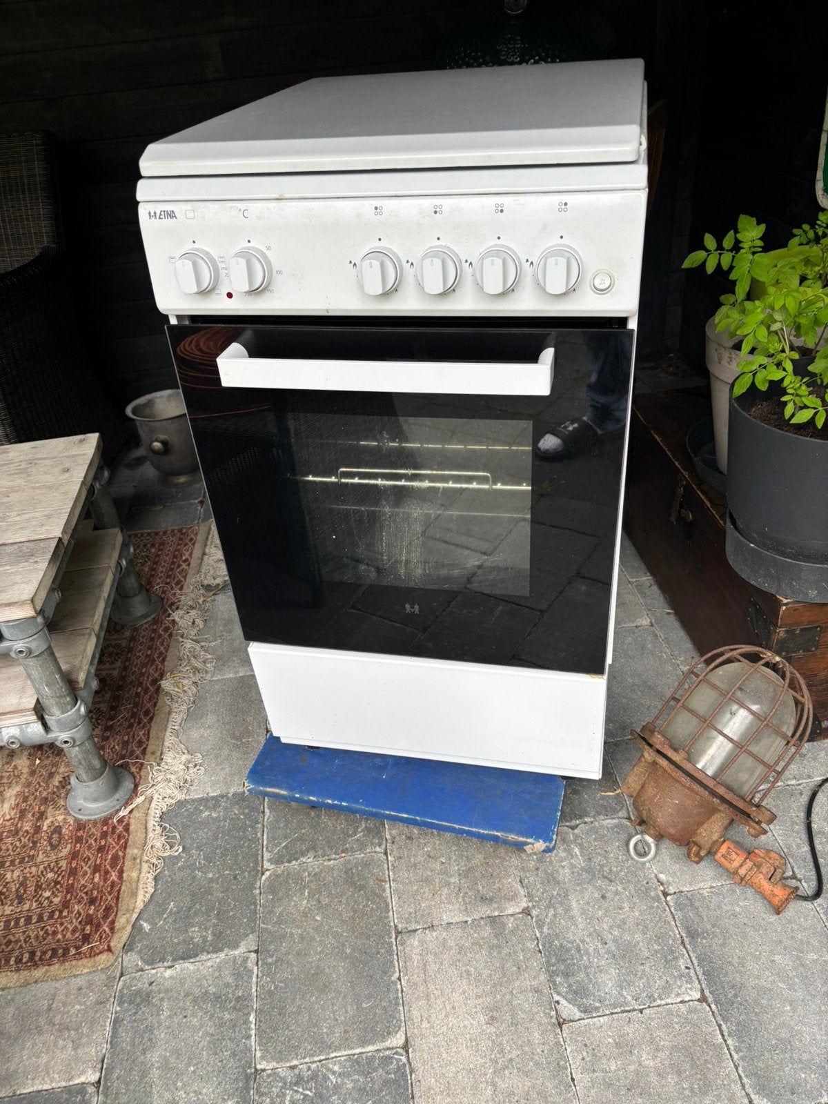 Etna gasfornuis 50 breed bij 90 hoog/3jaar oud, Zo goed als nieuw, Gas, 85 tot 90 cm, 4 kookzones