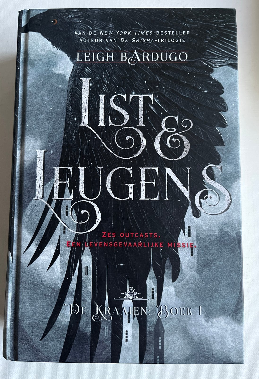 De Kraaien Boek 1 & 2 - Leigh Bardugo, Ophalen of Verzenden, Zo goed als nieuw