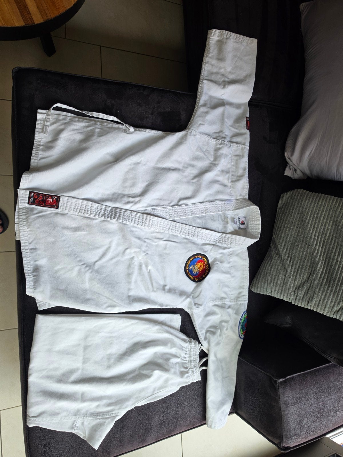Tang Soo Do Vechtsportpak - Zo goed als nieuw, Sport en Fitness, Ophalen of Verzenden, Nieuw, Vechtsportpak