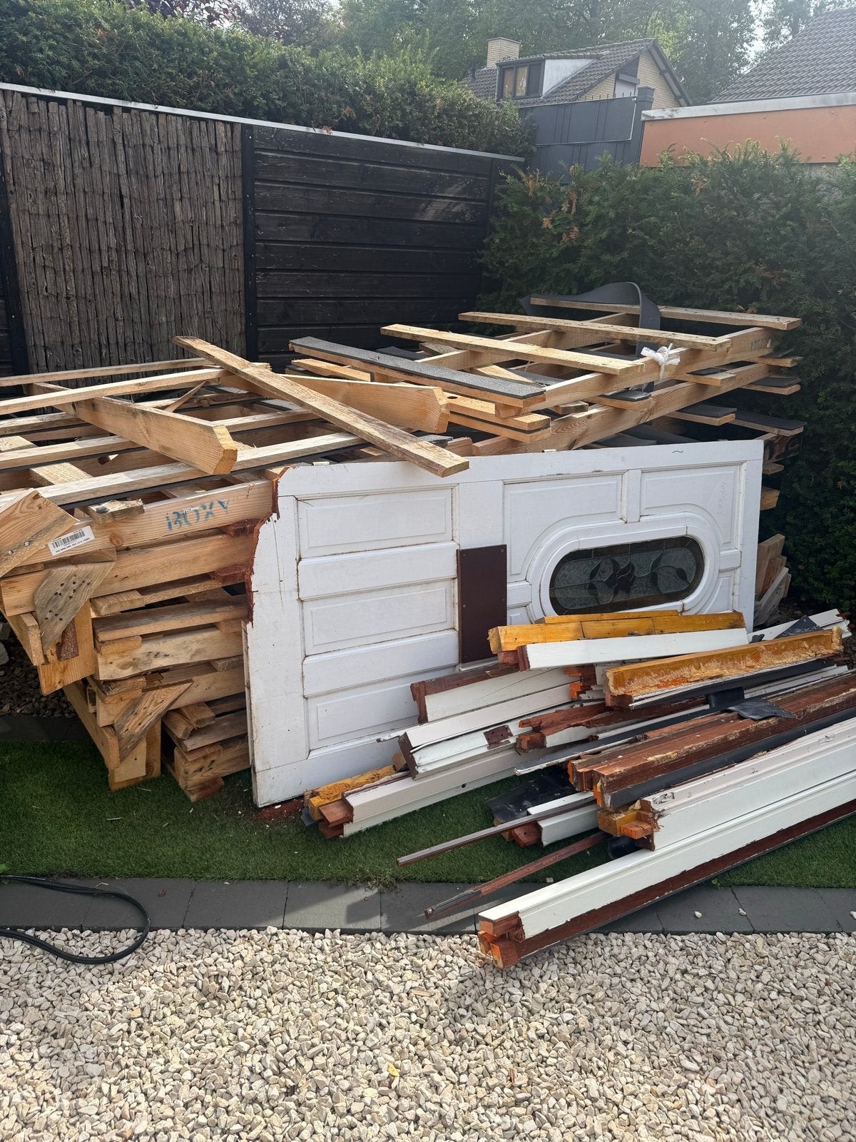 Gratis hout: Pallets, planken en meer, Ophalen, Gebruikt, Minder dan 25 mm, Pallet