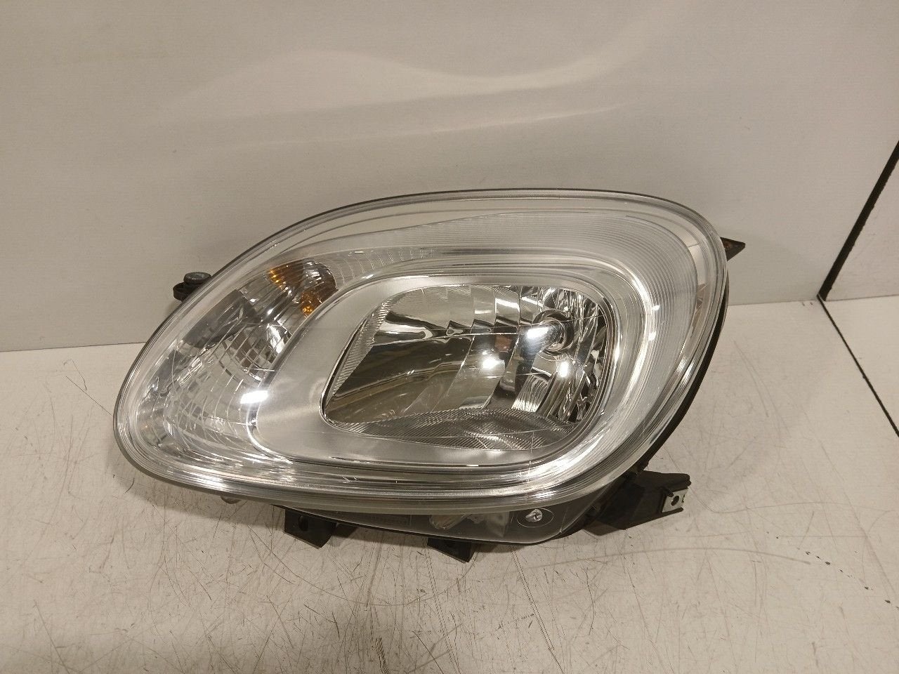 Koplamp links Fiat Panda, Onderdelen@venauto.nl, Van der Ven Autorecycling B.V., Gebruikt, Ettenseweg 76, 4706 PB Roosendaal, The Netherlands
